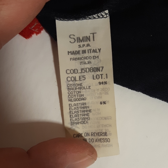 Armani Jean's crop top - Picture 7 of 7